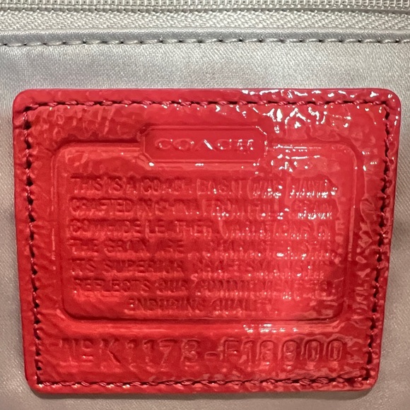 Coach Patent Leather Laura Zip Tote NWT - Picture 5 of 7